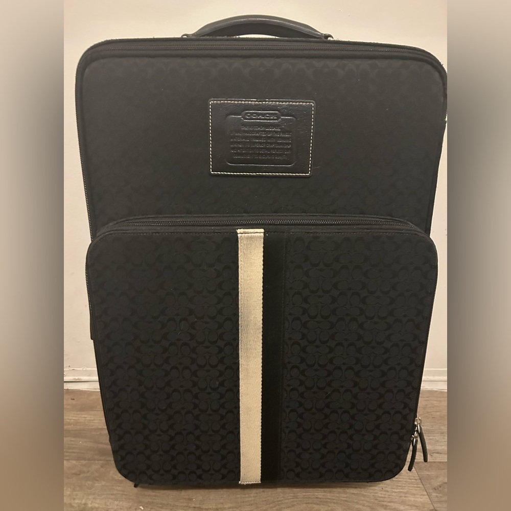 Slightly Used- COACH Ltd Edition 20” Carry On Suitcase- Gorgeous blue lining!